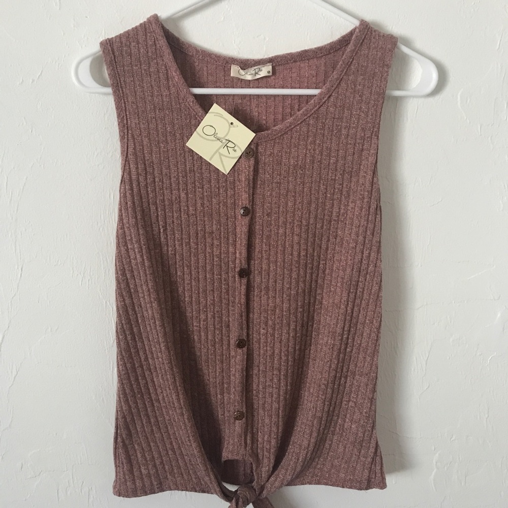 Stretchy tank top with tie in front